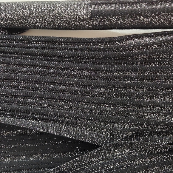 Once 1 Again pleated metallic long sweater - Picture 2 of 3